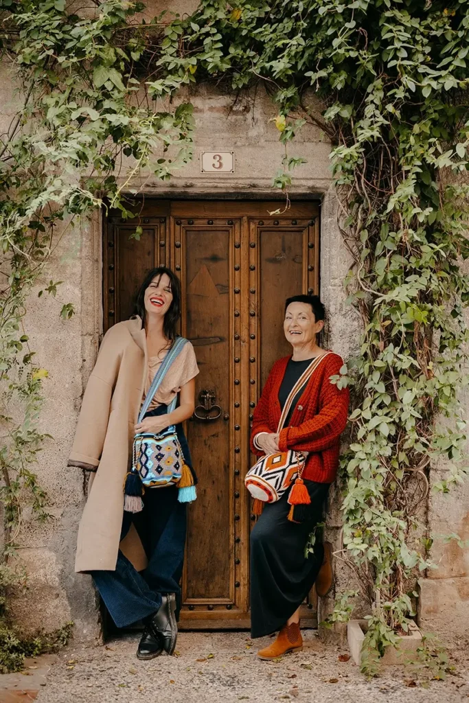 Sac à bandoulière, mochilas wayuu, tissé à la main par des tisserandes de la communauté Wayuu en Colombie. Mode éthique, slow-fashion.